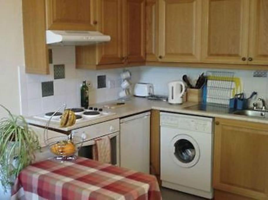 Nice Central Flat Walk To Princes Streetroyal Mile EDI Exterior foto